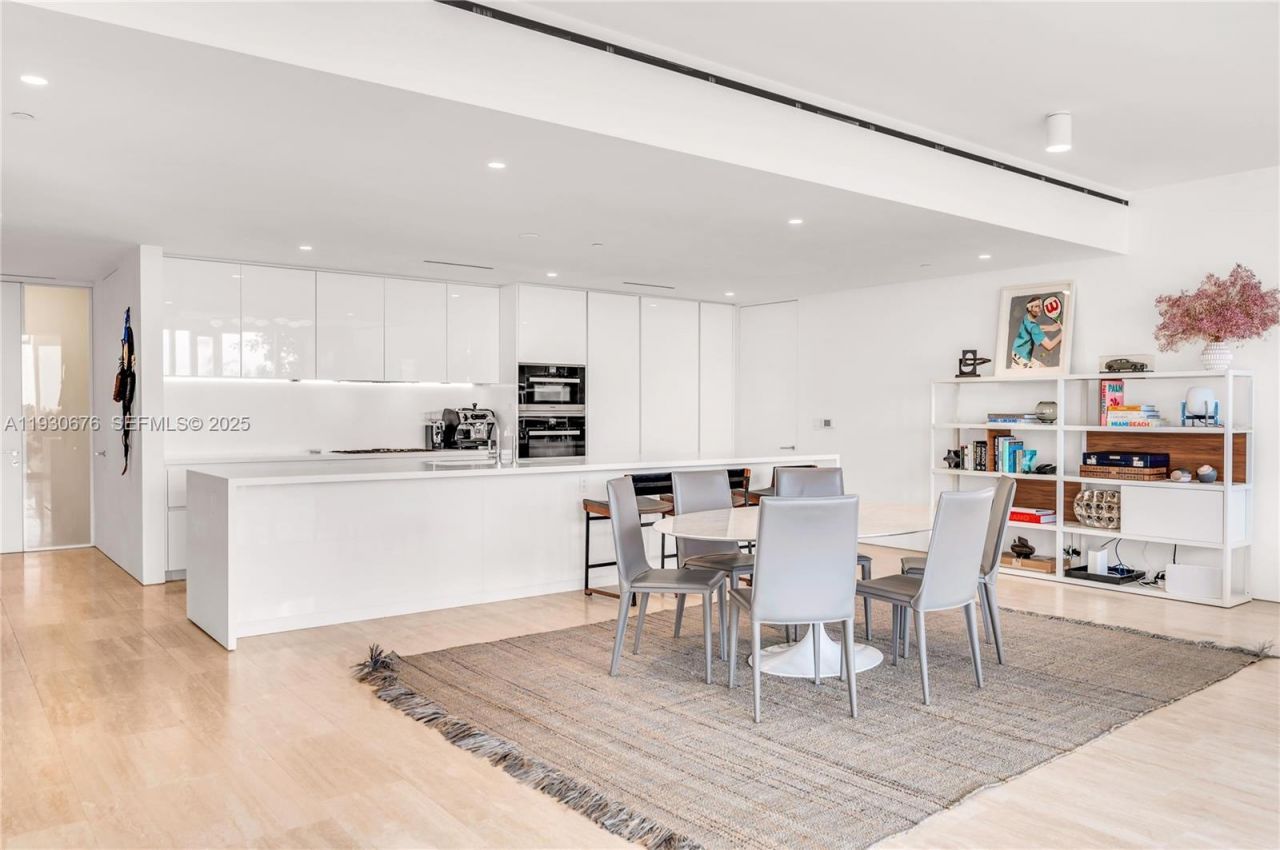 9001 Collins Ave, Unit S-402, Surfside, FL 33154 Main Photo