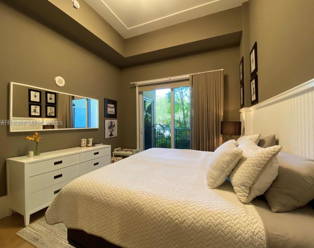 20000 E Country Club Dr, Unit 114, Aventura, FL 33180 Photo