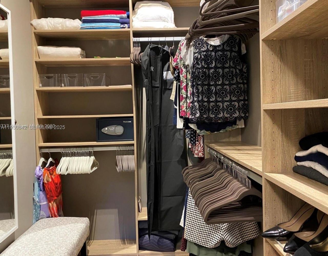 20000 E Country Club Dr, Unit 114, Aventura, FL 33180 Photo