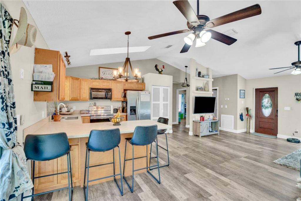 6413 Peterson Road, Fort Pierce, FL 34947 Photo