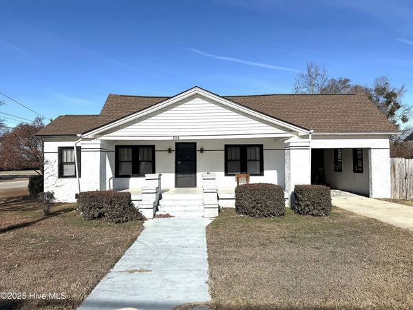 308 S Yelverton Street, Stantonsburg, NC 27883