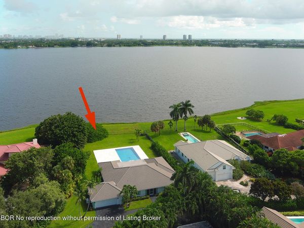 8 Woodbrook Circle, West Palm Beach, FL 33401