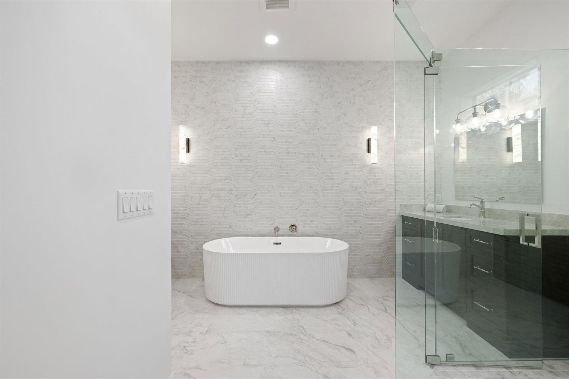 309 Cascade Lane, Palm Beach Shores, FL 33404 Photo