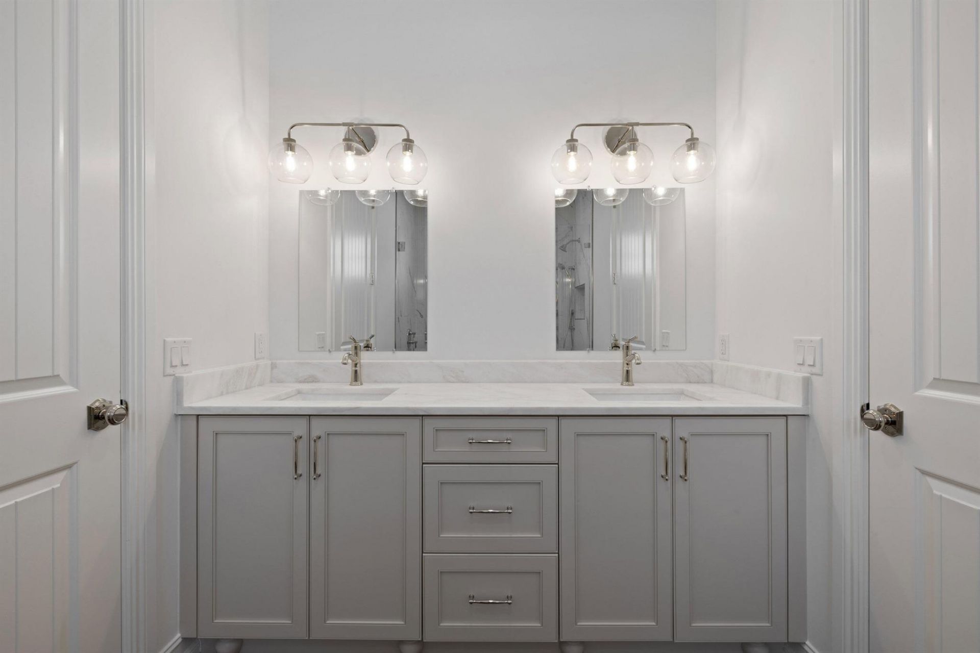 309 Cascade Lane, Palm Beach Shores, FL 33404 Photo