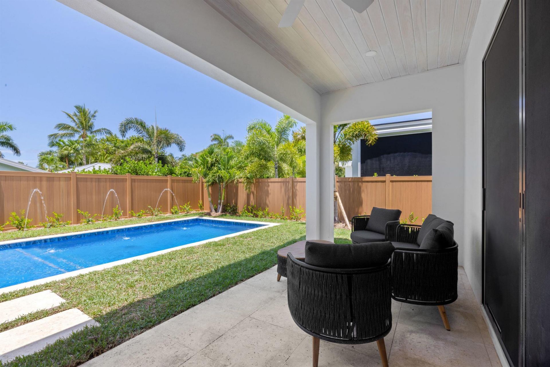 309 Cascade Lane, Palm Beach Shores, FL 33404 Photo