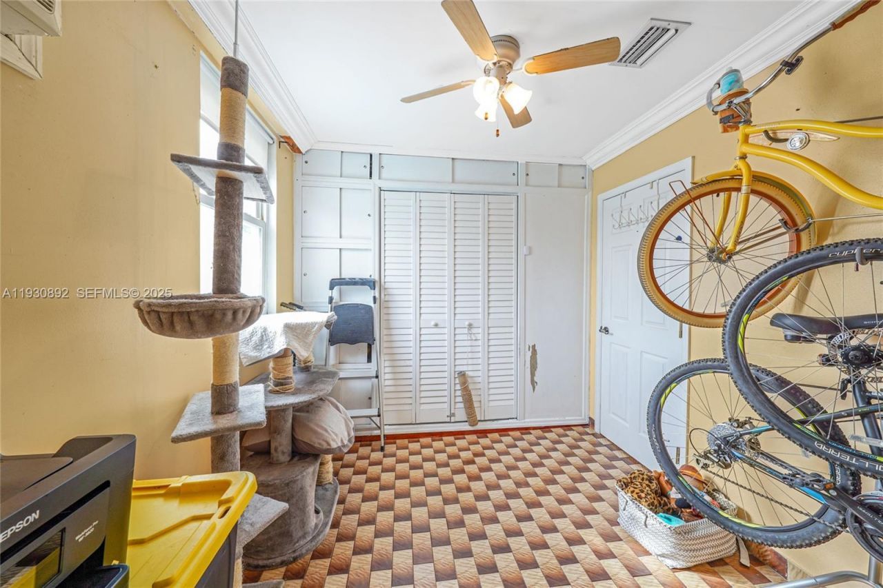 618 W 32nd St, Hialeah, FL 33012 Photo