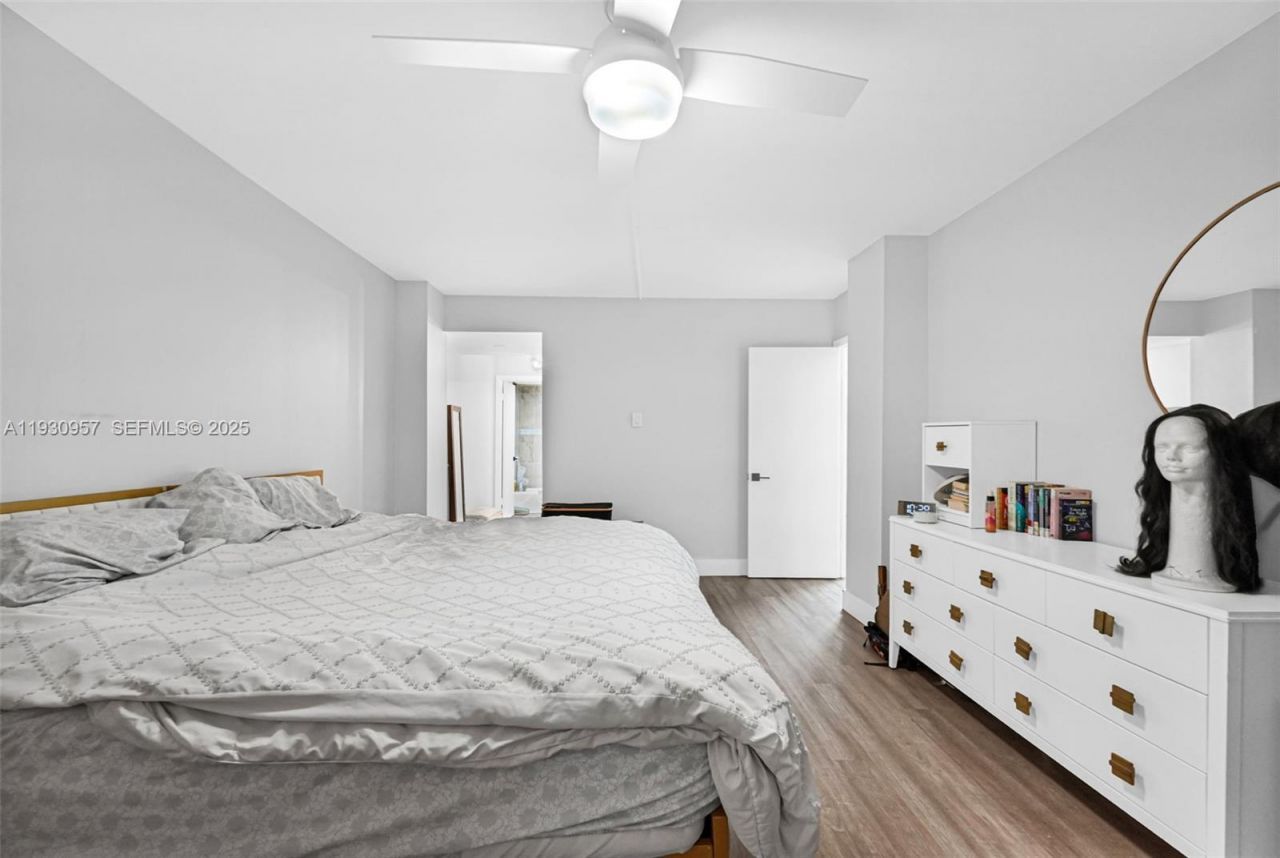 3900 N Hills Dr , Unit 303, Hollywood, FL 33021 Photo