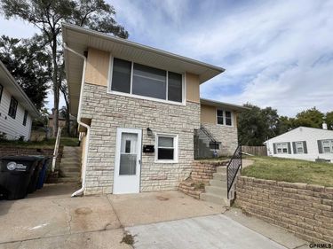 2326 N 67 Street, Omaha, NE 68104