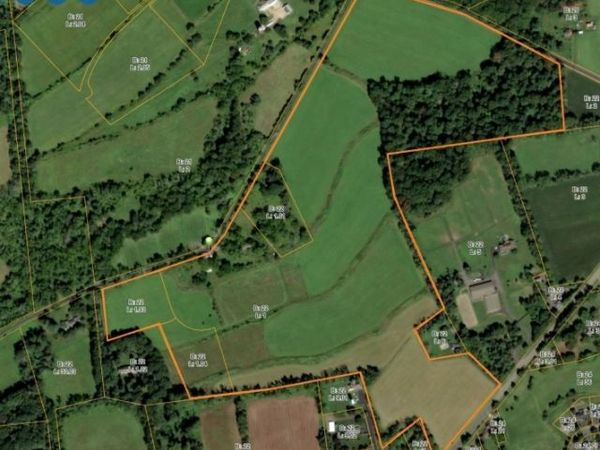 32 Reading Rd, Delaware, NJ 08559