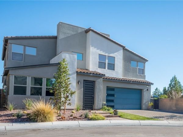 8320 Carabiner Court, Las Vegas, NV 89166