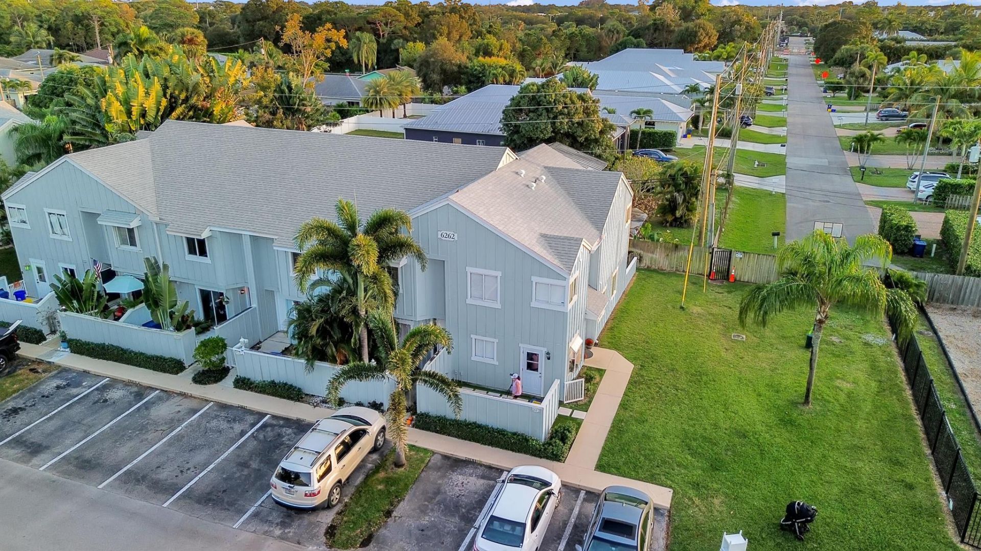 6262 Riverwalk Lane, Unit 1, Jupiter, FL 33458 Photo