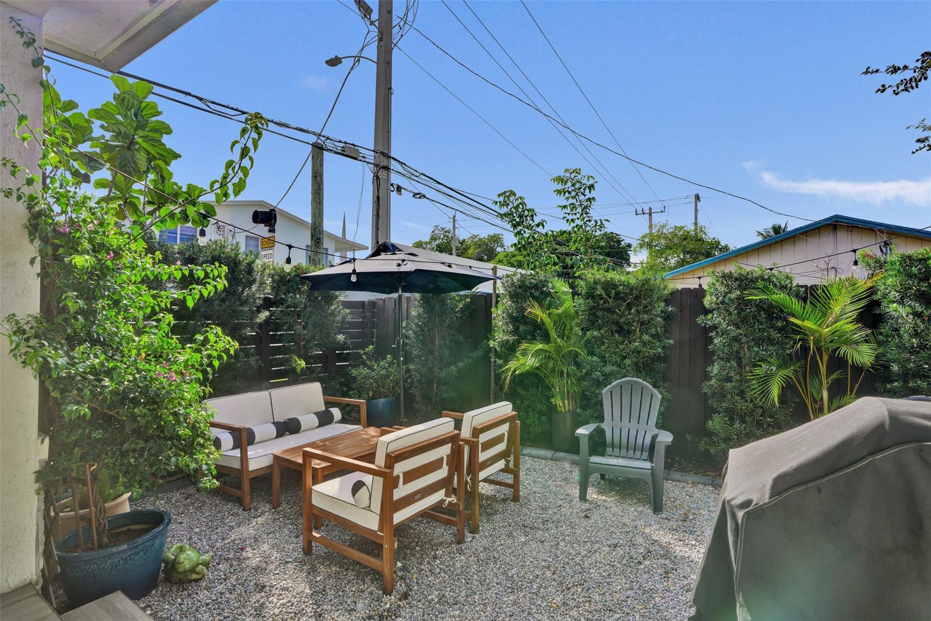 233 NE 11th Street, Unit 233, Fort Lauderdale, FL 33304 Photo