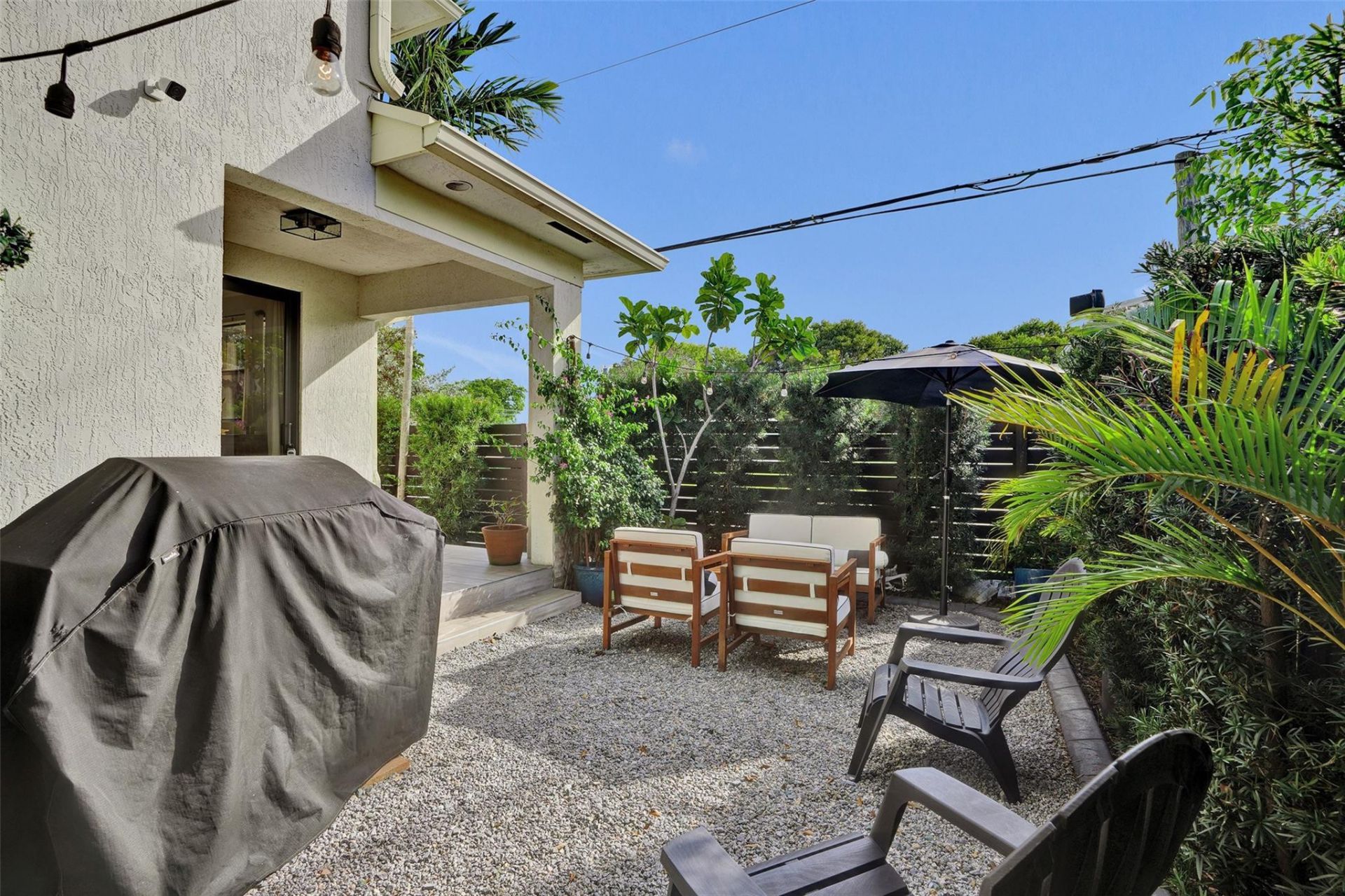 233 NE 11th Street, Unit 233, Fort Lauderdale, FL 33304 Photo