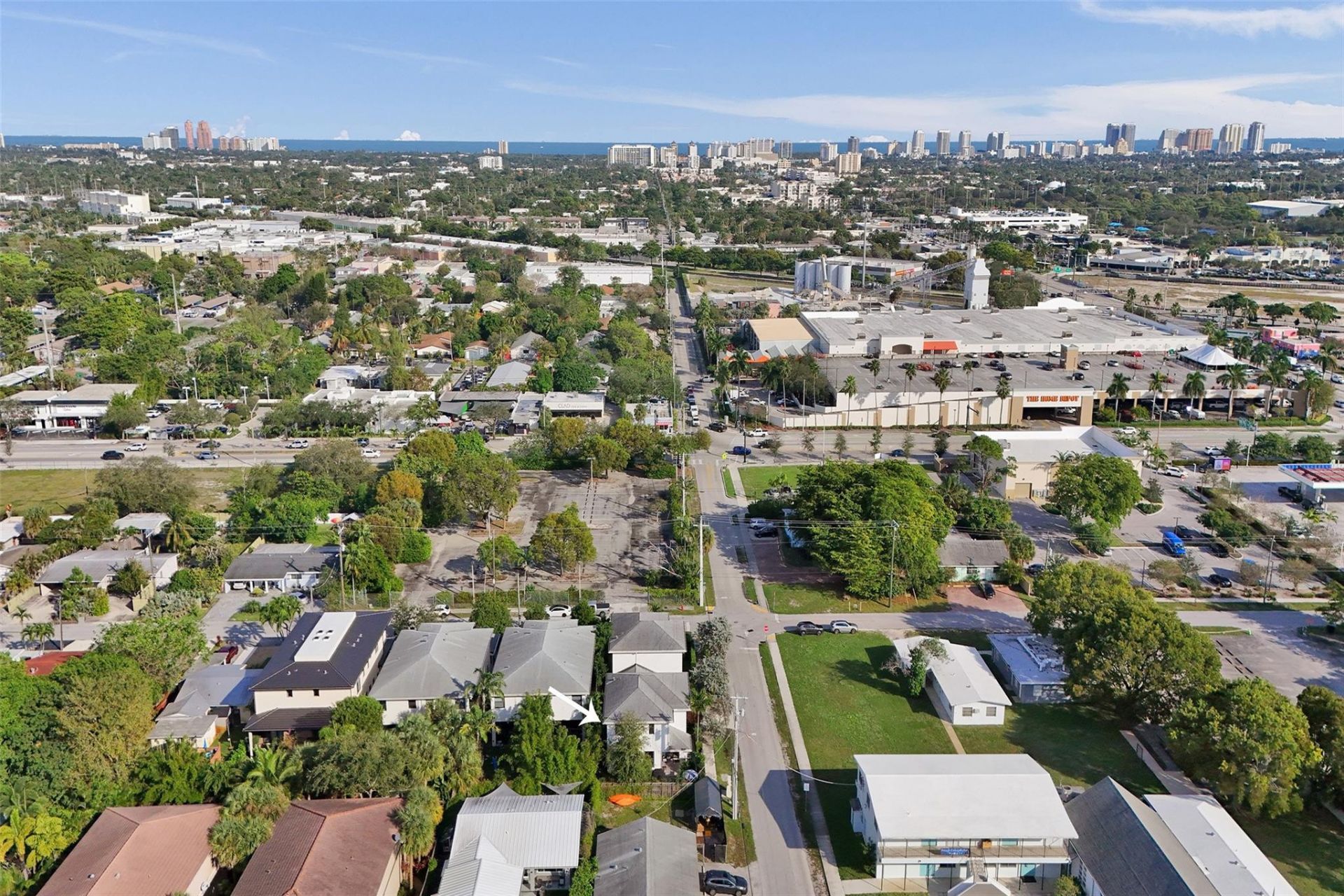 233 NE 11th Street, Unit 233, Fort Lauderdale, FL 33304 Photo