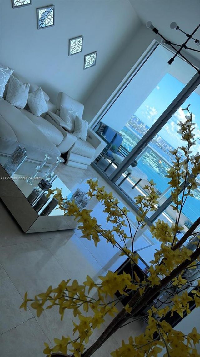900 Biscayne Blvd, Unit 3704, Miami, FL 33132 Photo