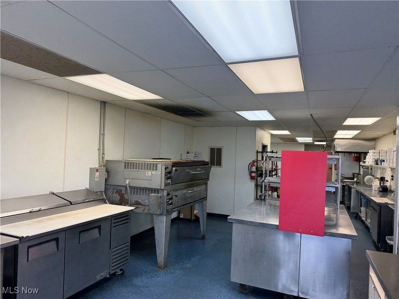 908-926 W Main Street, Washingtonville, OH 44490 Photo 39