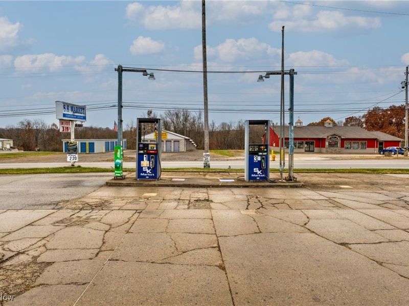 908-926 W Main Street, Washingtonville, OH 44490 Photo 4