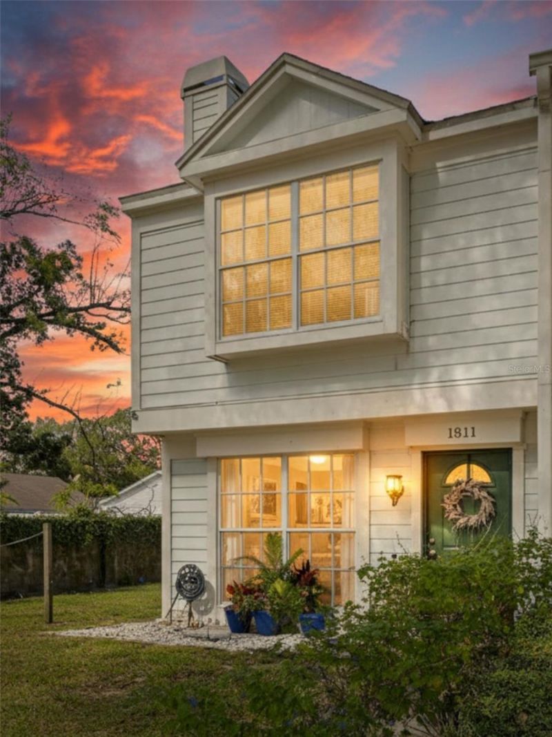 1811 Mill Run Circle, Tampa, FL 33613 Main Photo