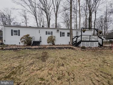 3 HICKORY, QUAKERTOWN, PA 18951