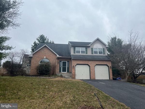 1 OVERVIEW COURT, READING, PA 19607