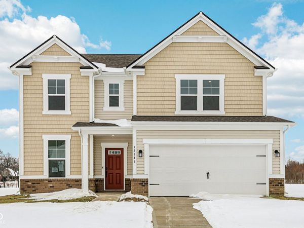 12141 Olivine Avenue, Cumberland, IN 46229