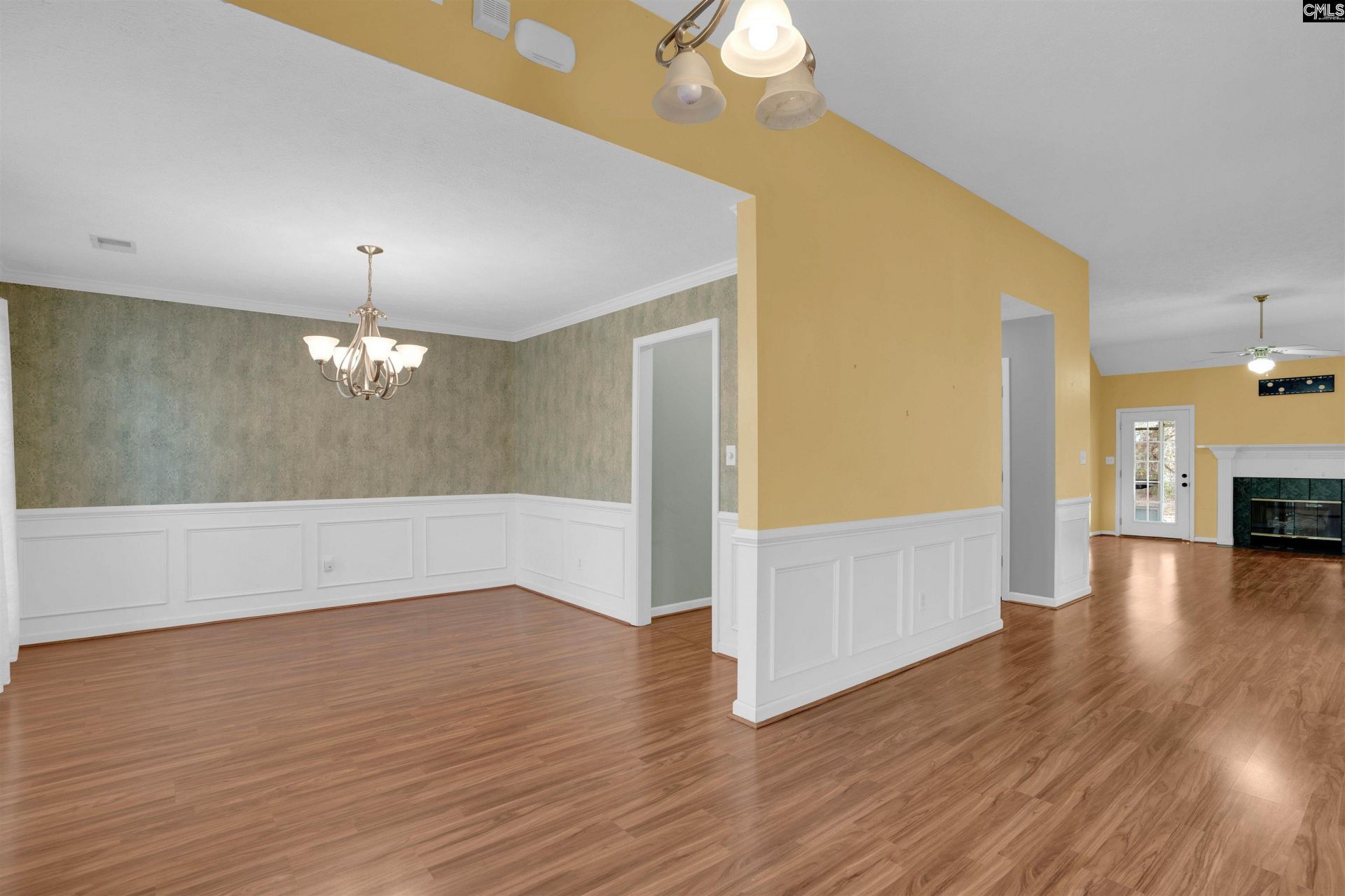 301 Knotts Circle Photo 10