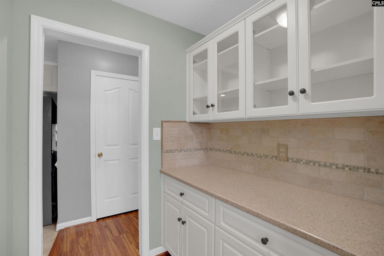 301 Knotts Circle Photo 15