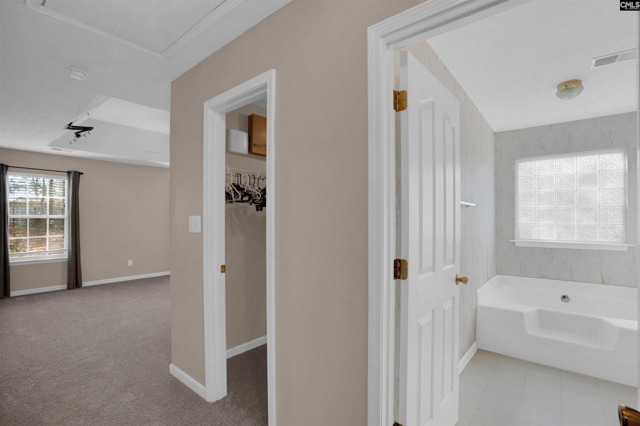 301 Knotts Circle Photo 27