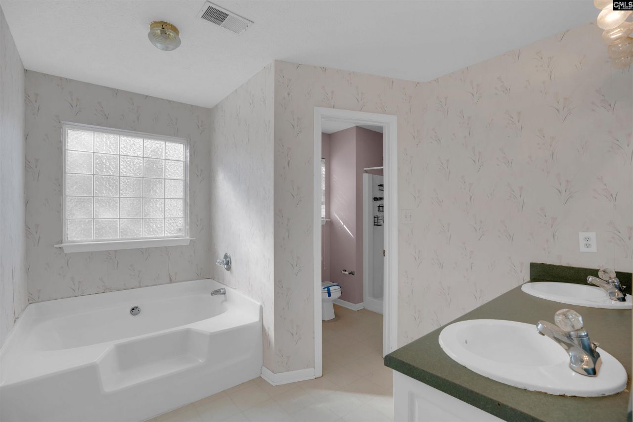 301 Knotts Circle Photo 31