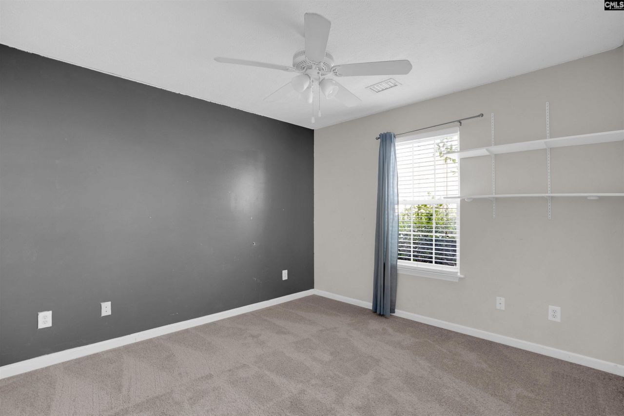 301 Knotts Circle Photo 36