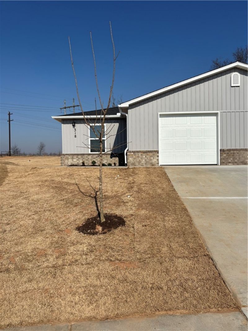 318 NW 67th Avenue, Bentonville, AR 72713 Main Photo