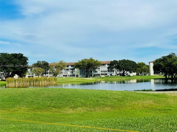 301 SW 135th Ave, Unit 415C, Pembroke Pines, FL 33027