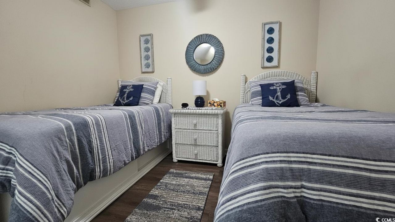 1210 N Waccamaw Dr. Photo 16