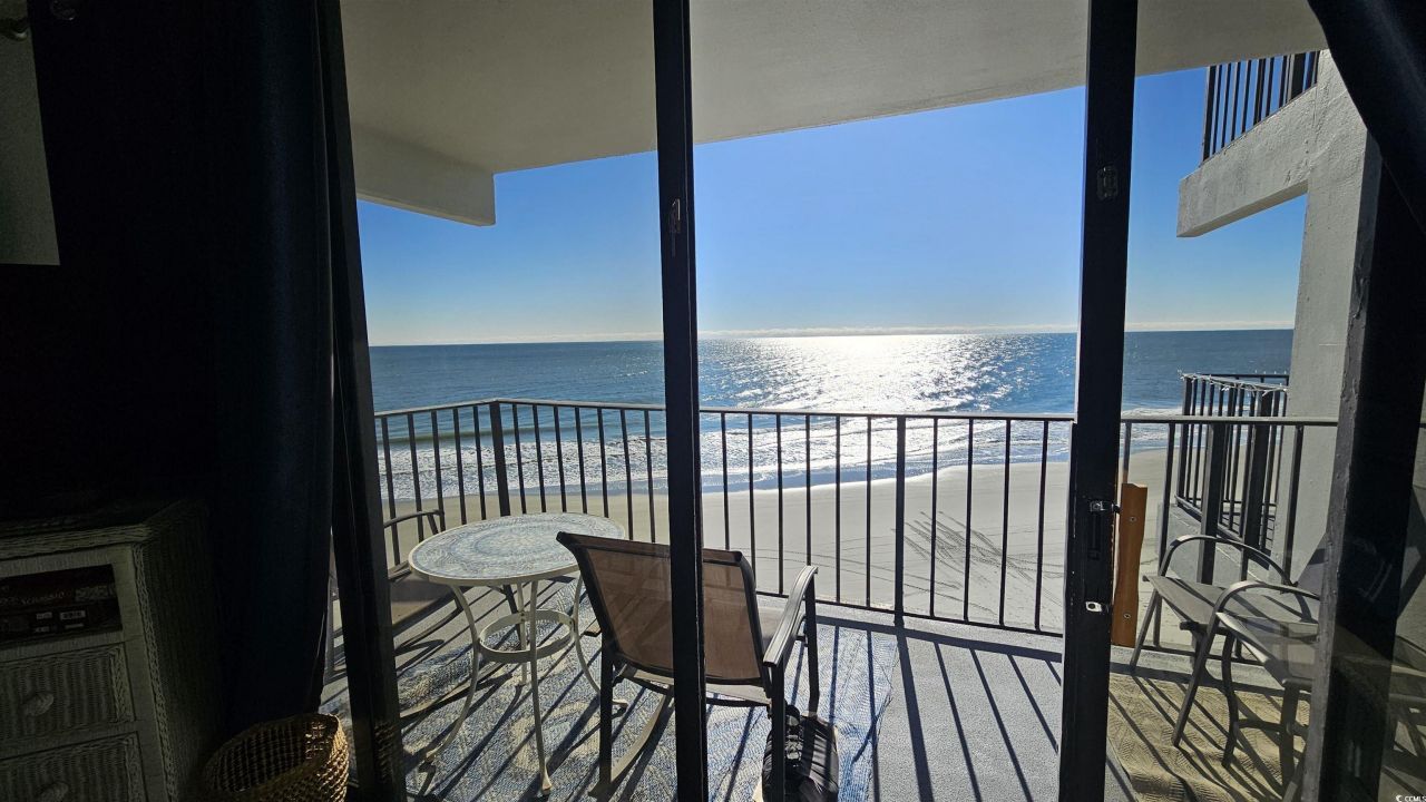 1210 N Waccamaw Dr. Photo 3