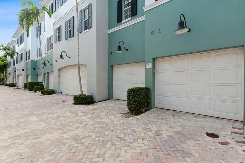 310 E Mallory Circle, Delray Beach, FL 33483 Photo