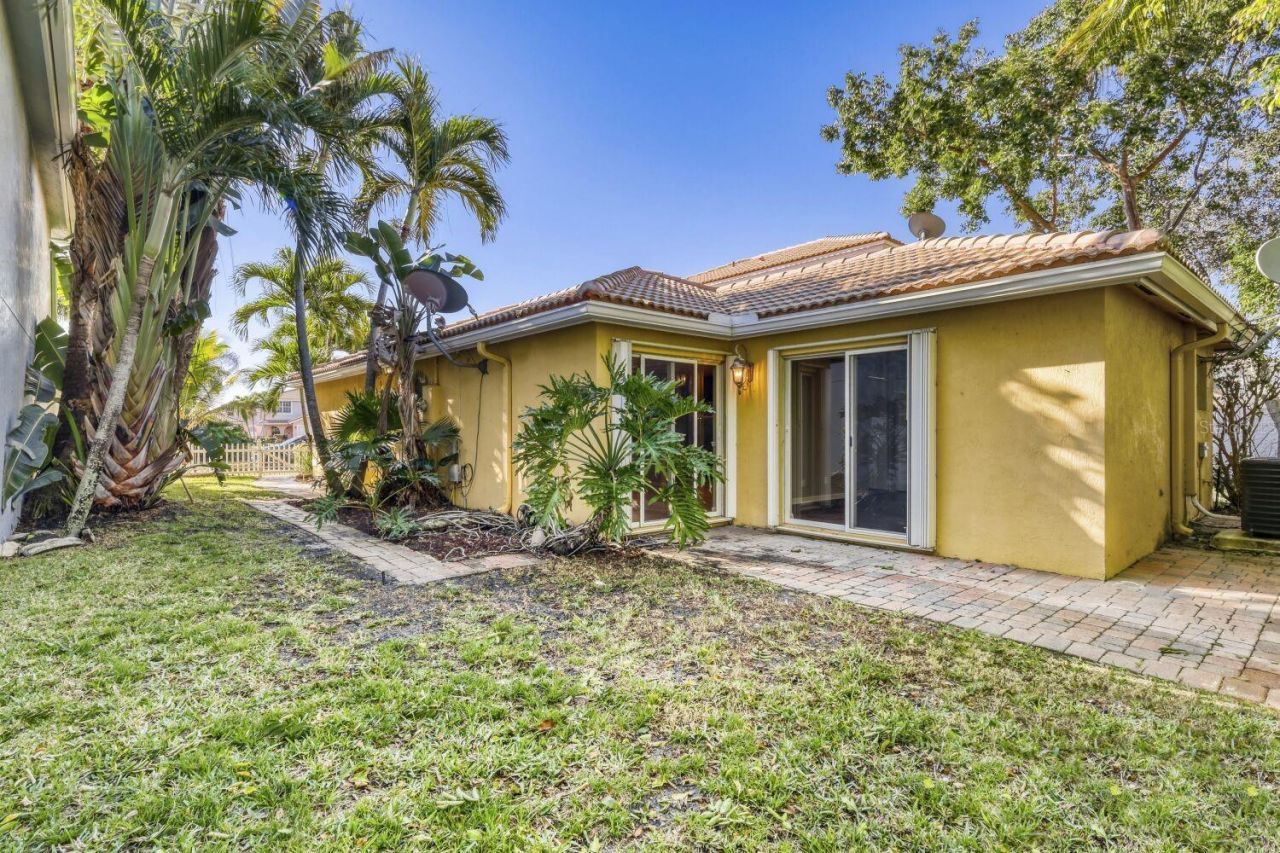 3339 Blue Fin Drive, West Palm Beach, FL 33411 Photo