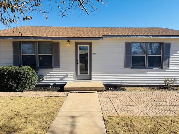 1541 Mccarty Street, Aspermont, TX 79502