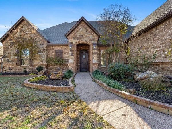 1317 Bluff Springs Drive, Fort Worth, TX 76052
