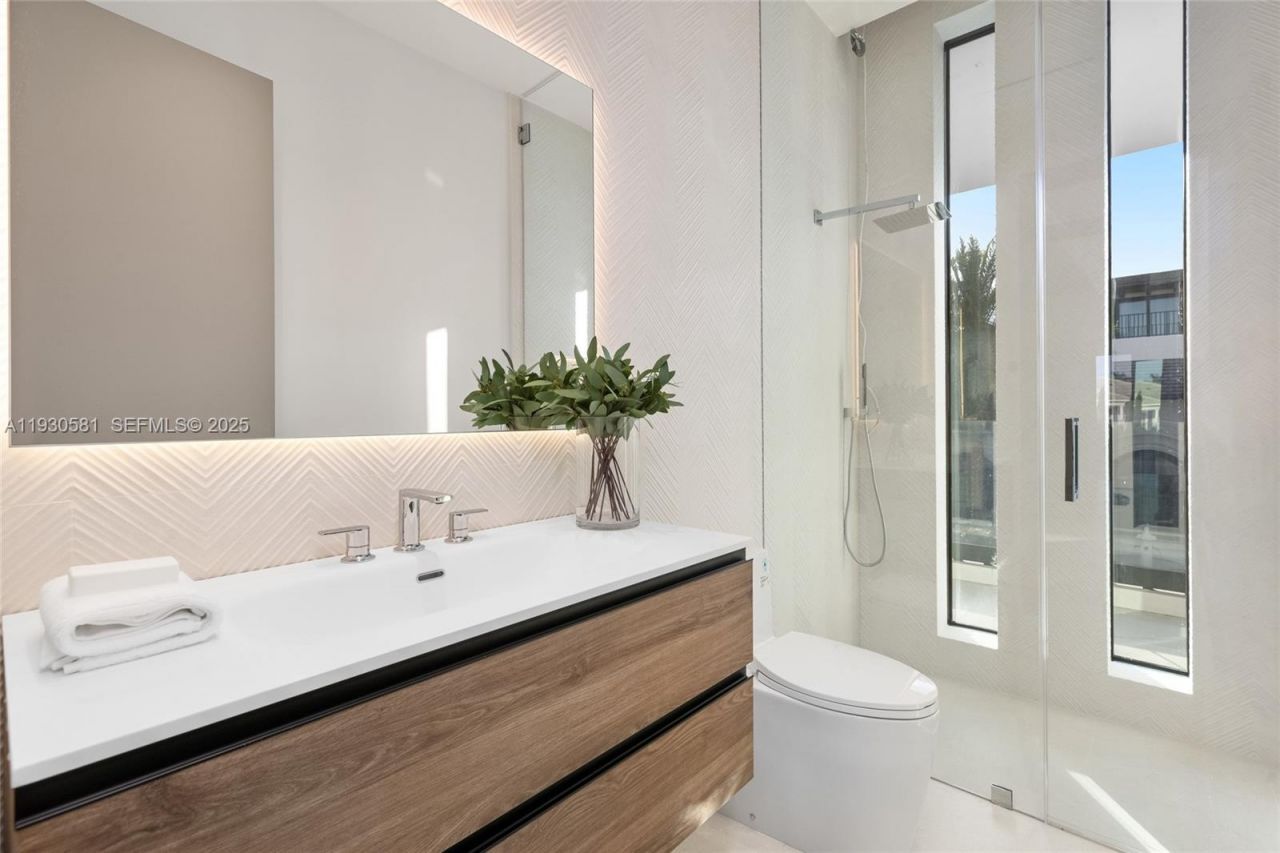 630 Isle Of Palms Dr, Fort Lauderdale, FL 33301 Photo