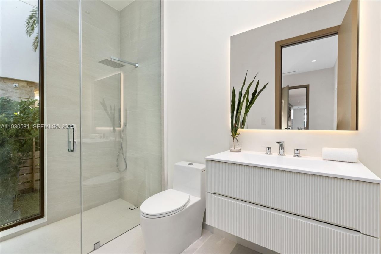 630 Isle Of Palms Dr, Fort Lauderdale, FL 33301 Photo