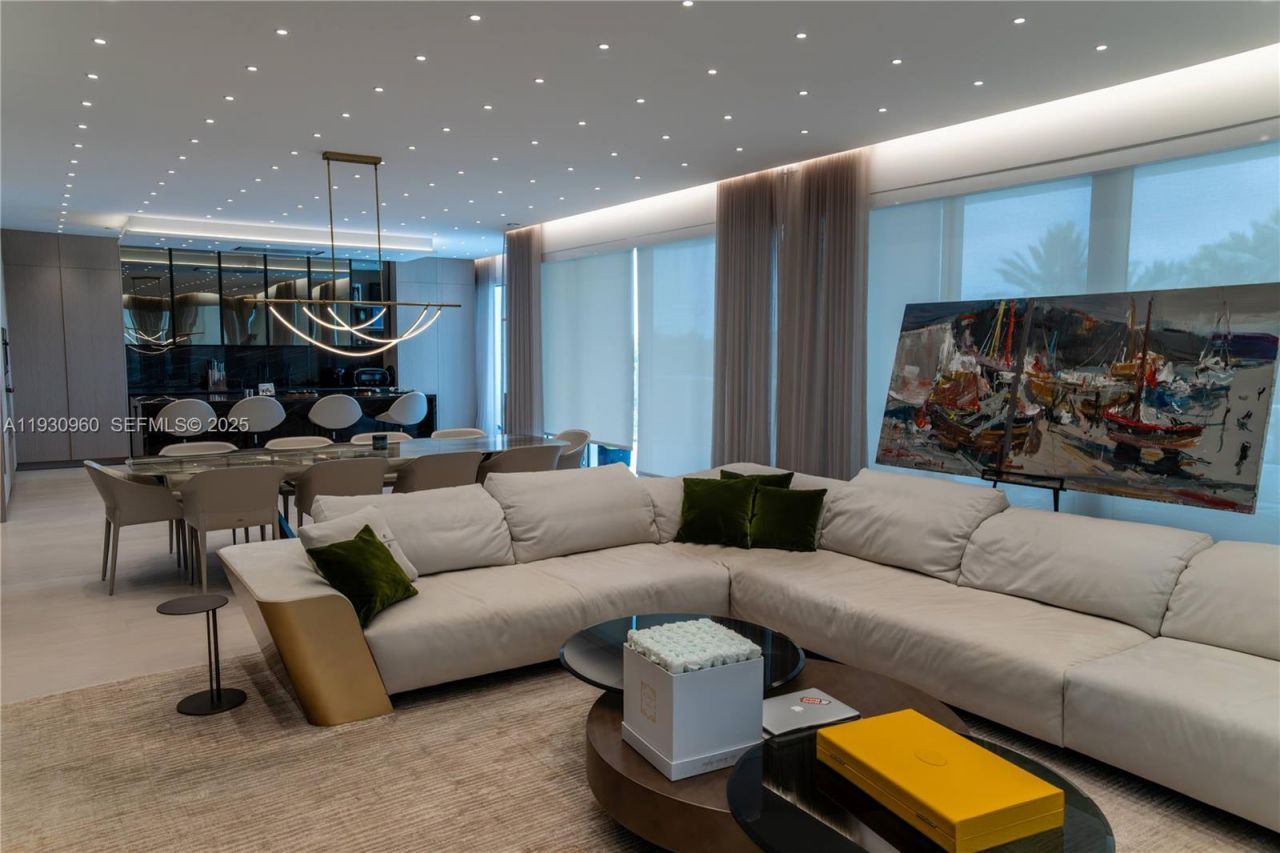 10101 Collins Ave , Unit 4A, Bal Harbour, FL 33154 Photo