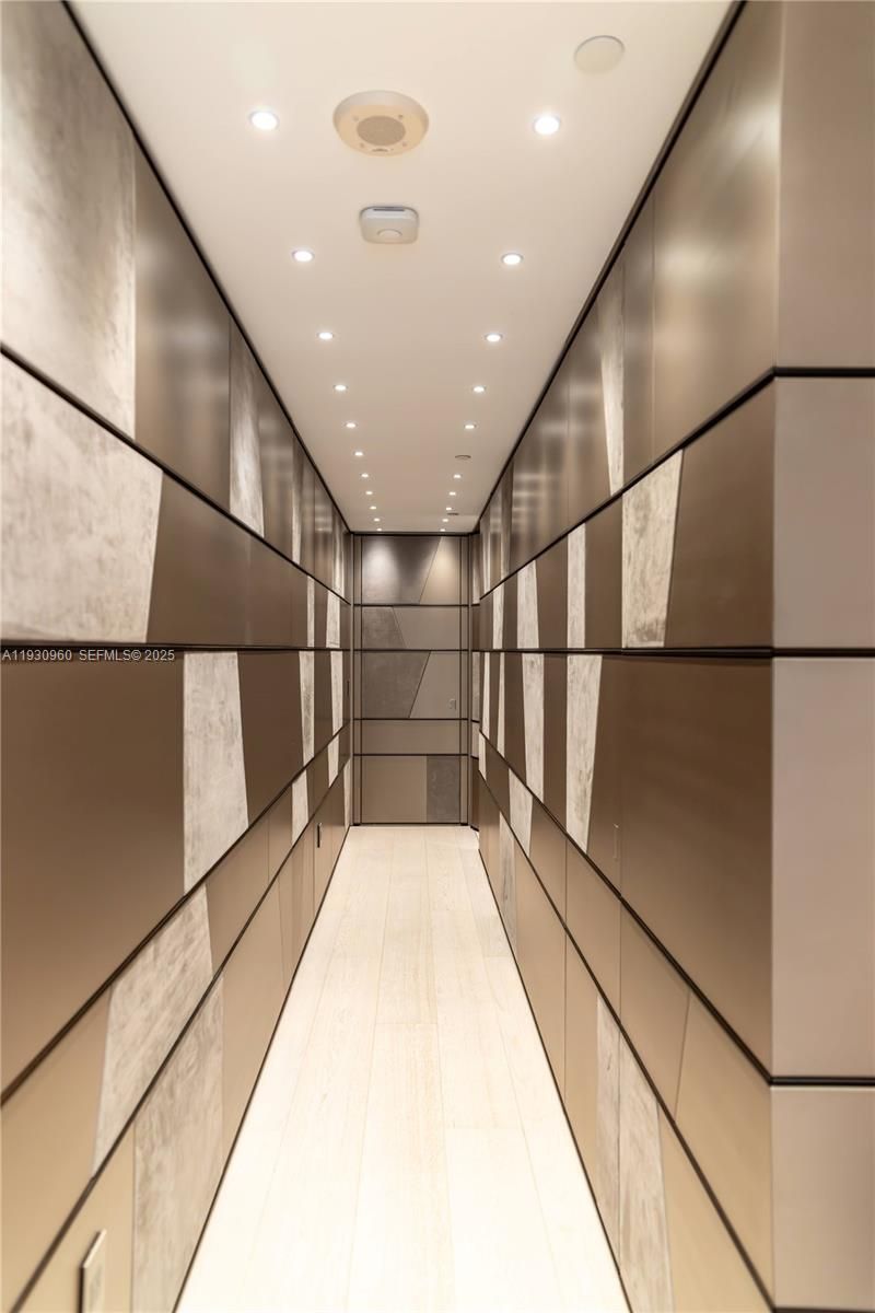 10101 Collins Ave , Unit 4A, Bal Harbour, FL 33154 Photo