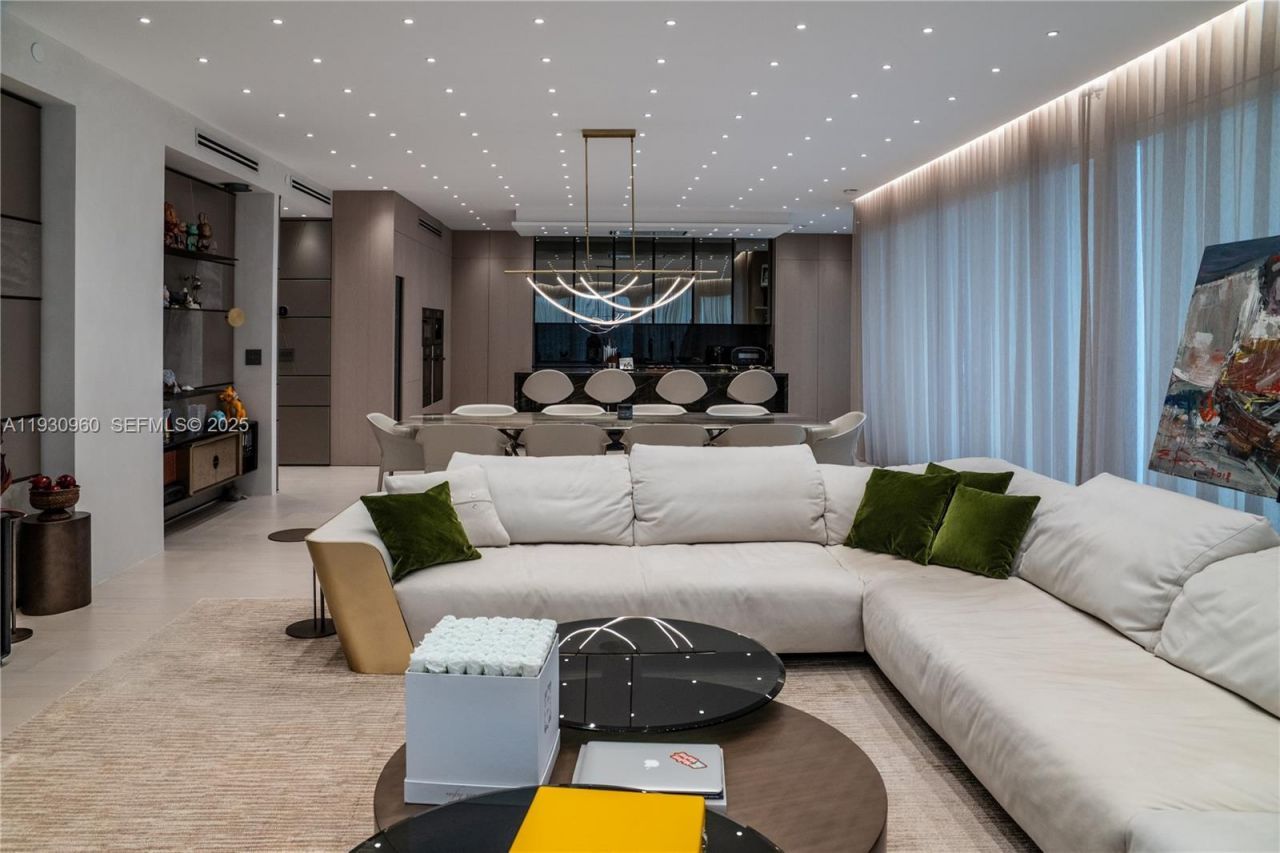 10101 Collins Ave , Unit 4A, Bal Harbour, FL 33154 Photo