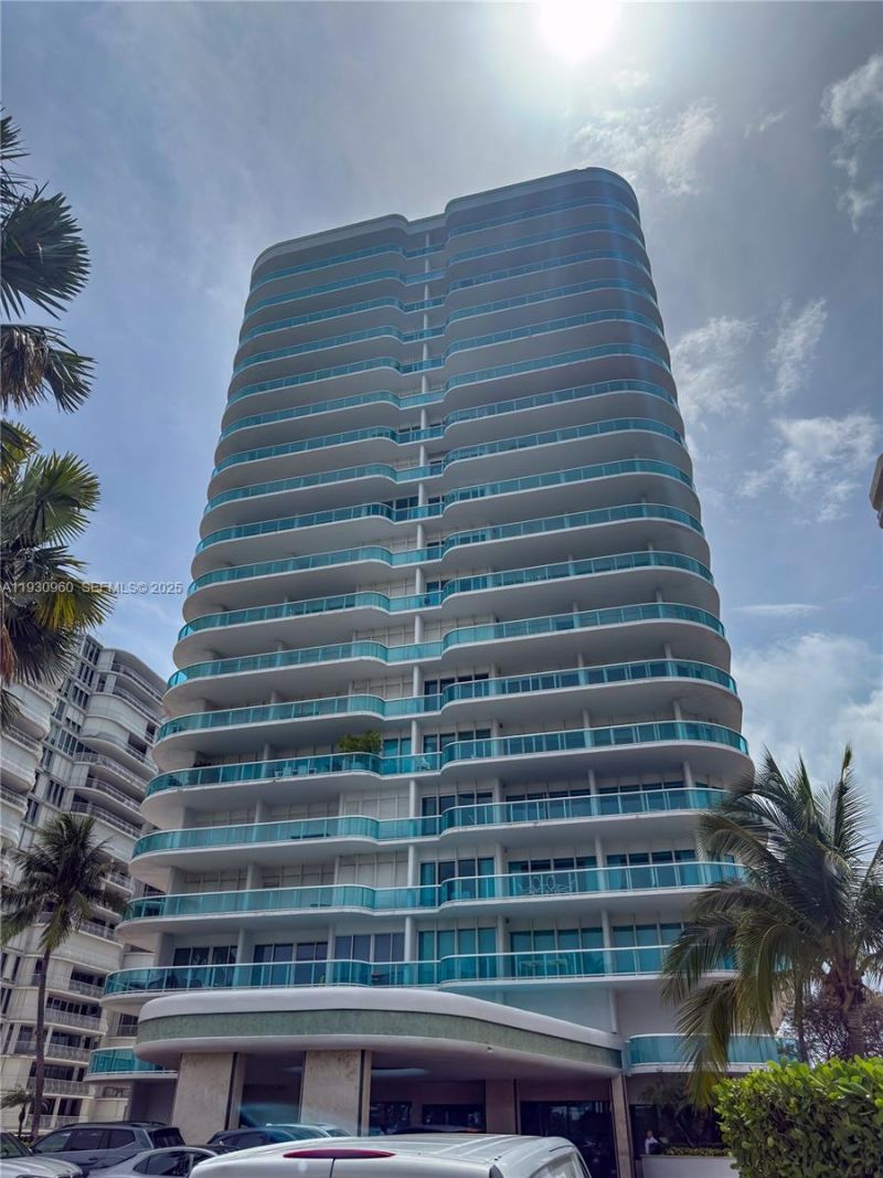 10101 Collins Ave , Unit 4A, Bal Harbour, FL 33154 Photo