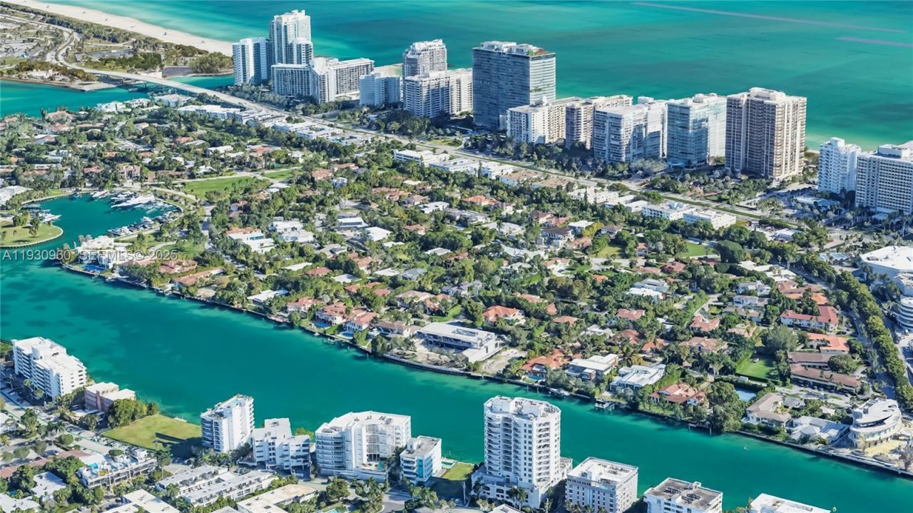 10101 Collins Ave , Unit 4A, Bal Harbour, FL 33154 Photo