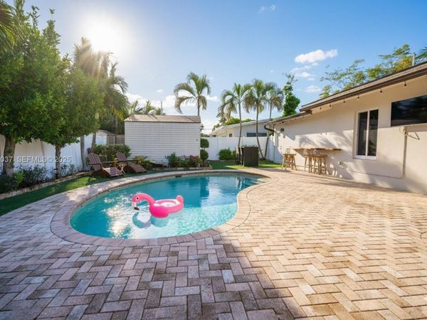 1311 NE 26th Ter , Pompano Beach, FL 33062