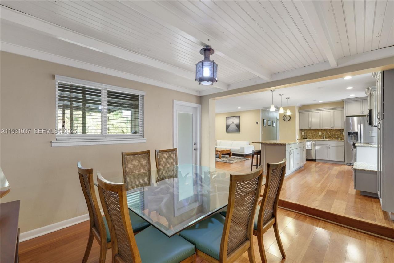 1311 NE 26th Ter , Pompano Beach, FL 33062 Photo