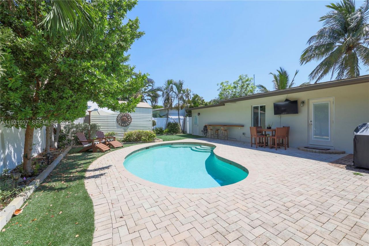 1311 NE 26th Ter , Pompano Beach, FL 33062 Photo