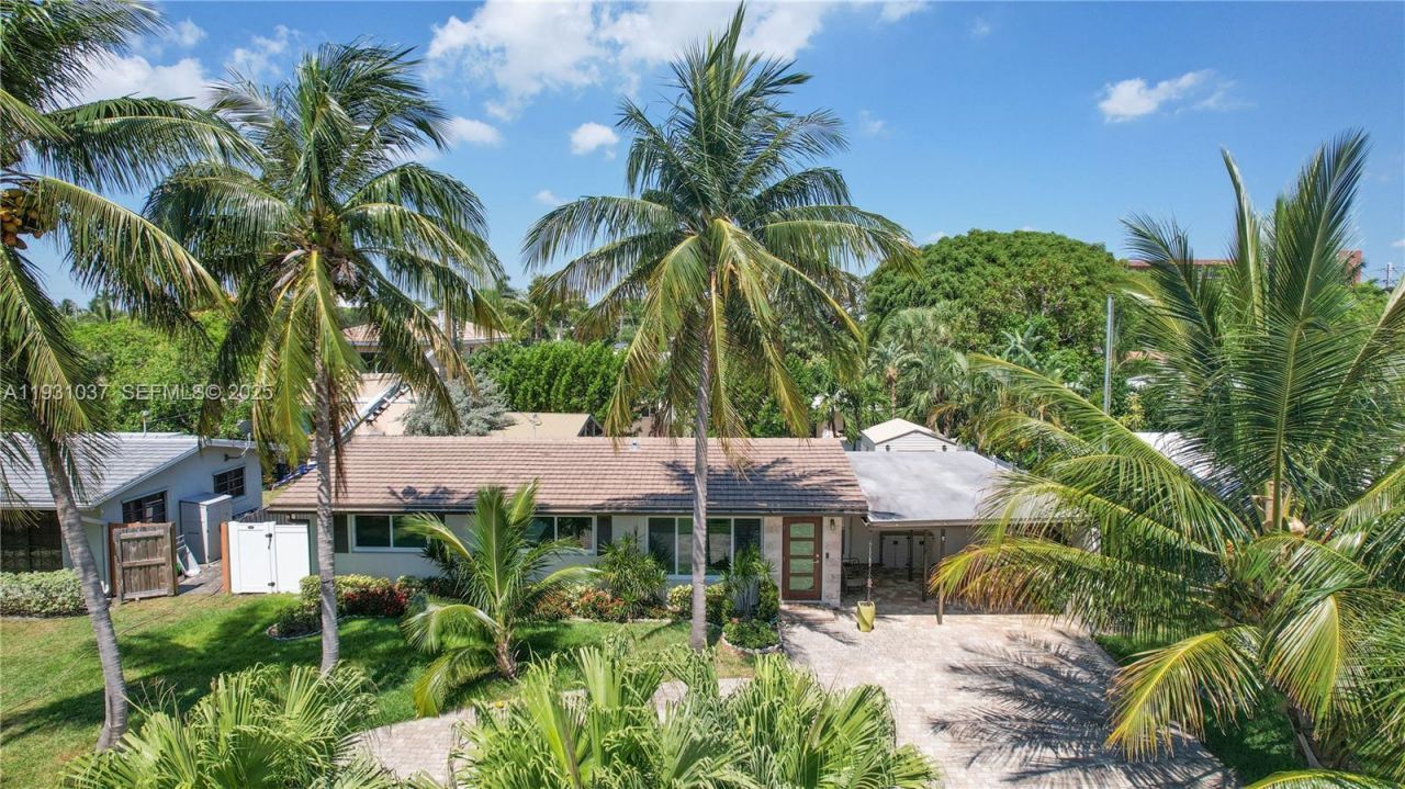 1311 NE 26th Ter , Pompano Beach, FL 33062 Photo