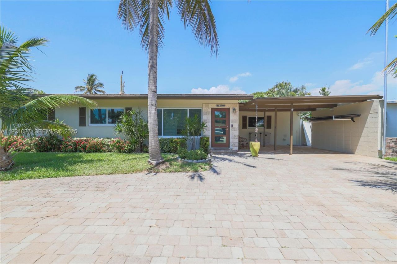 1311 NE 26th Ter , Pompano Beach, FL 33062 Photo